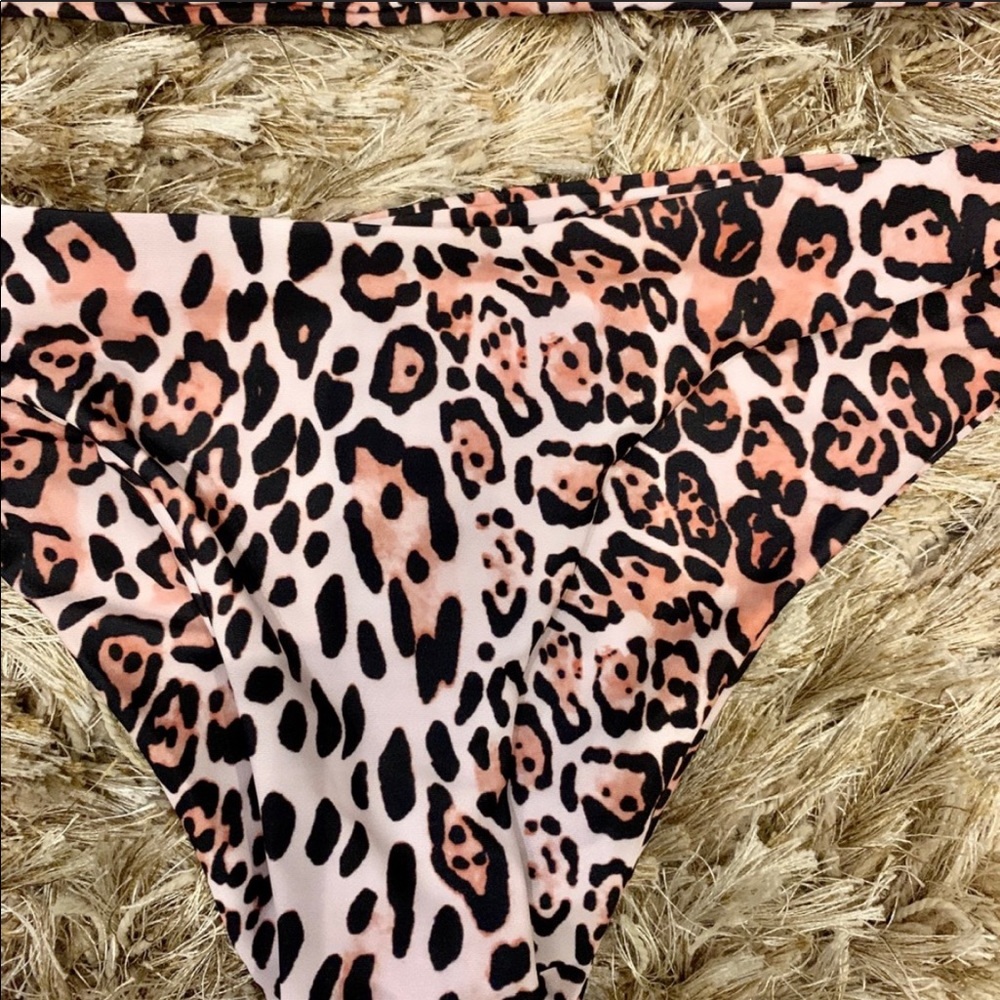 LEOPARD BIKINI - Picture 4 of 4